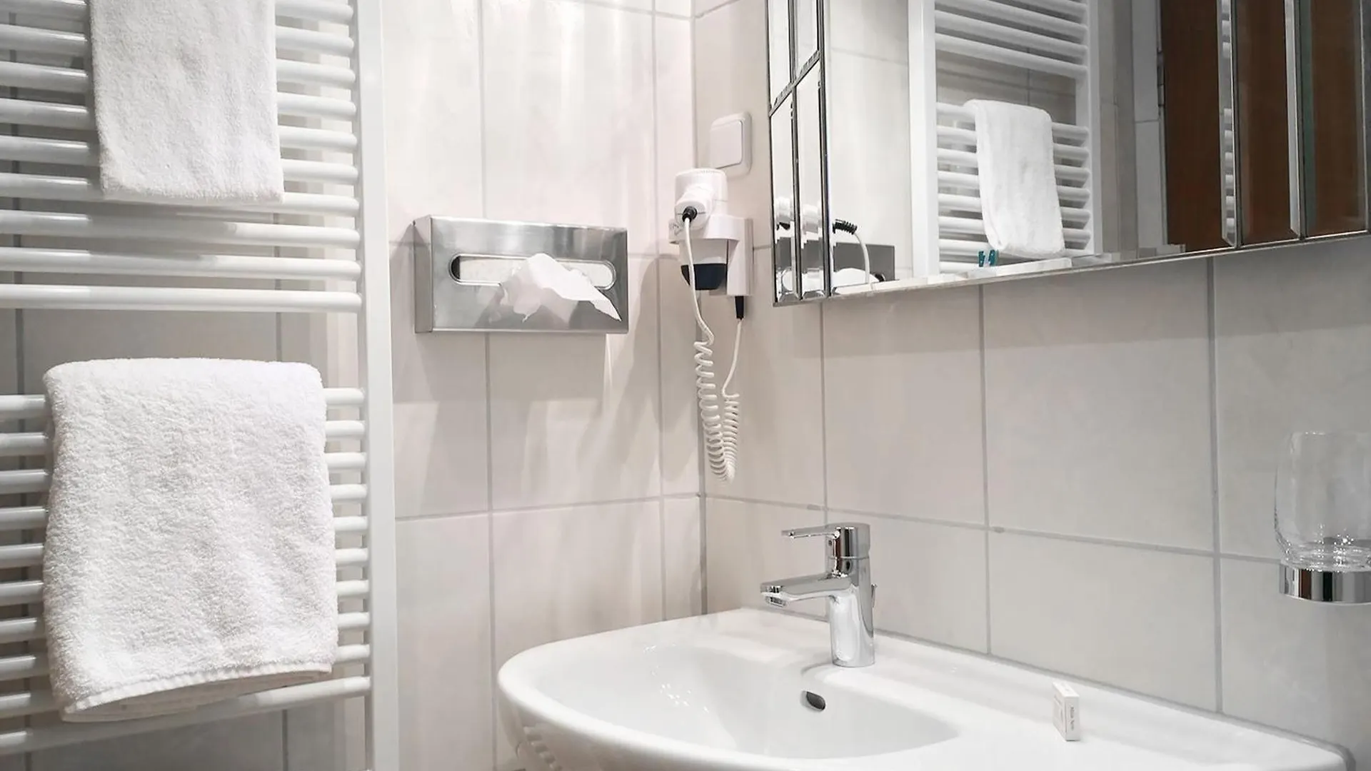 Hotel Ilbertz Garni Cologne 3*,