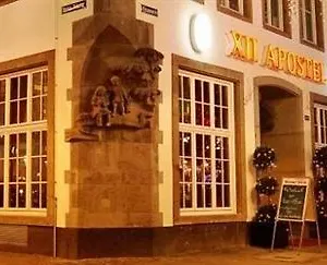 Xii Apostel Otel