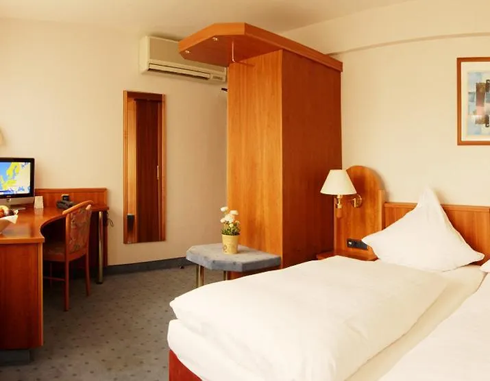 קלן Hotel Ilbertz Garni 3*,  גרמניה